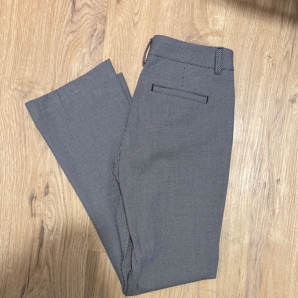 Express Patterned Columnist Pant - Picture 3 of 4
